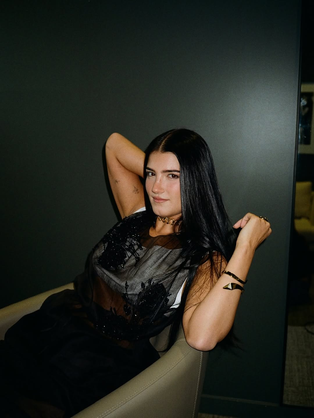 bts from @hollywoodreporter shoot is on youtube rn 🤍